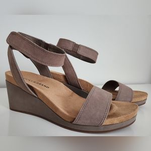 Lucky Brand LP-Kanoa Leather Wedge Sandals